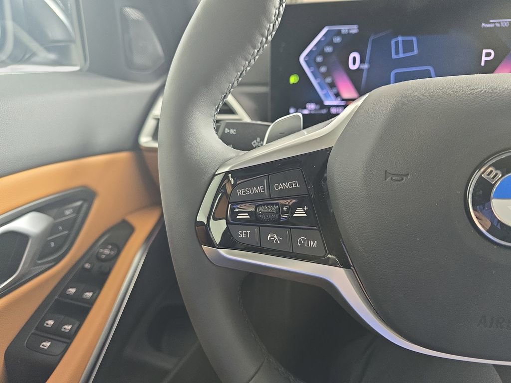 Used 2025 BMW 330i xDrive Sedan w/ Premium Package image 20