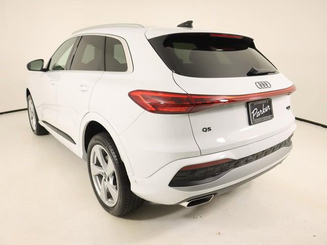 Certified 2025 Audi Q5 Premium Plus w/ Premium Plus image 3