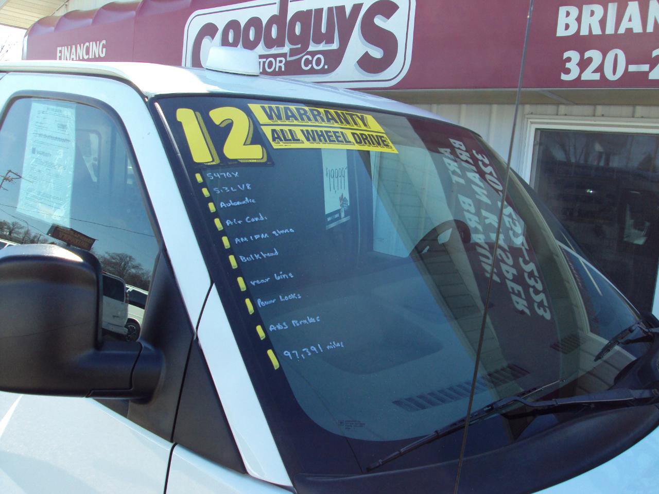 Used 2012 Chevrolet Express 1500 AWD image 32