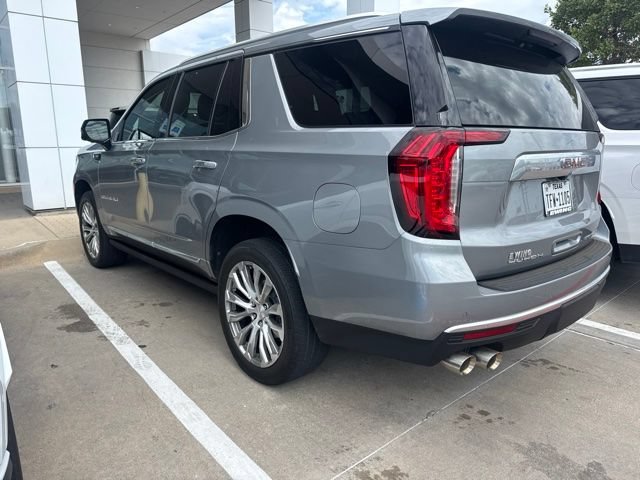 Used 2023 GMC Yukon Denali AWD/4WD image 3
