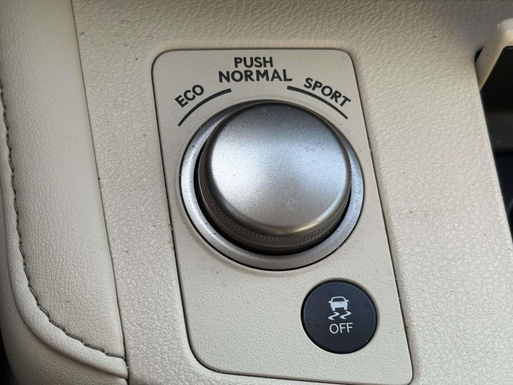 Used 2018 Lexus ES 350 w/ Luxury Package w/Wood Trim FWD image 24