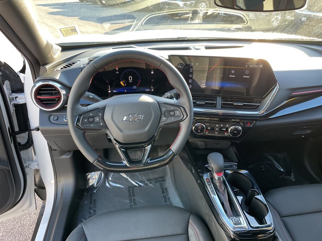 New 2026 Chevrolet Trax RS w/ Sunroof Package image 25
