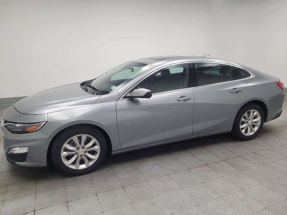 Used 2024 Chevrolet Malibu LT FWD image 2