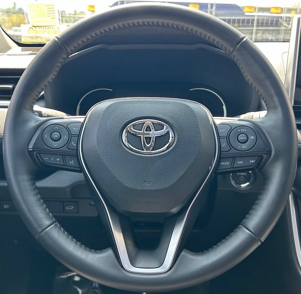 Certified 2025 Toyota RAV4 XLE w/ Convenience Package AWD/4WD image 21