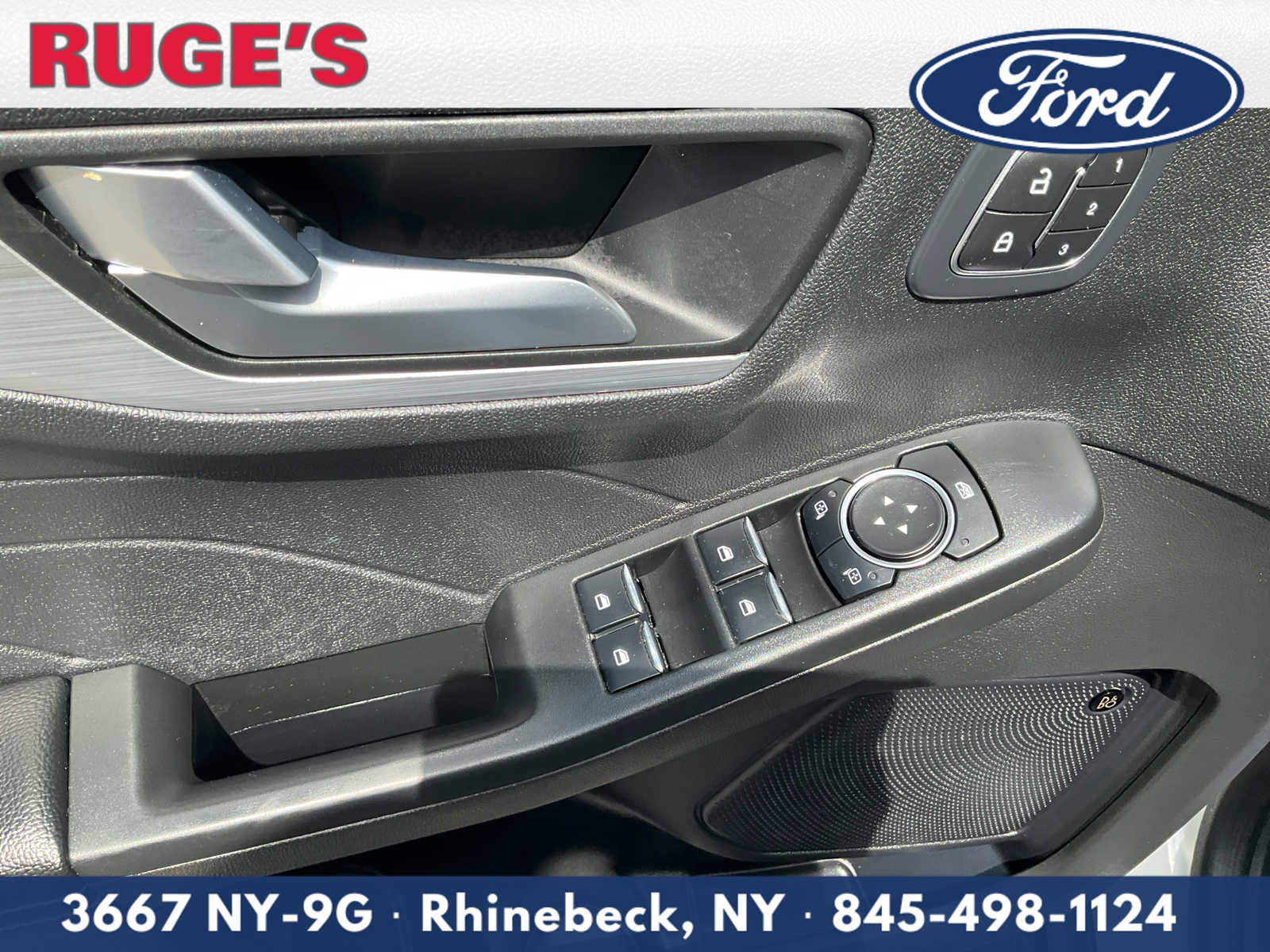 Certified 2023 Ford Escape Platinum w/ Premium Technology Package AWD/4WD image 16