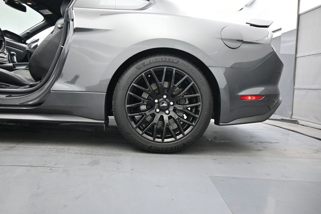 Used 2020 Ford Mustang GT Premium w/ GT Performance Package RWD image 18