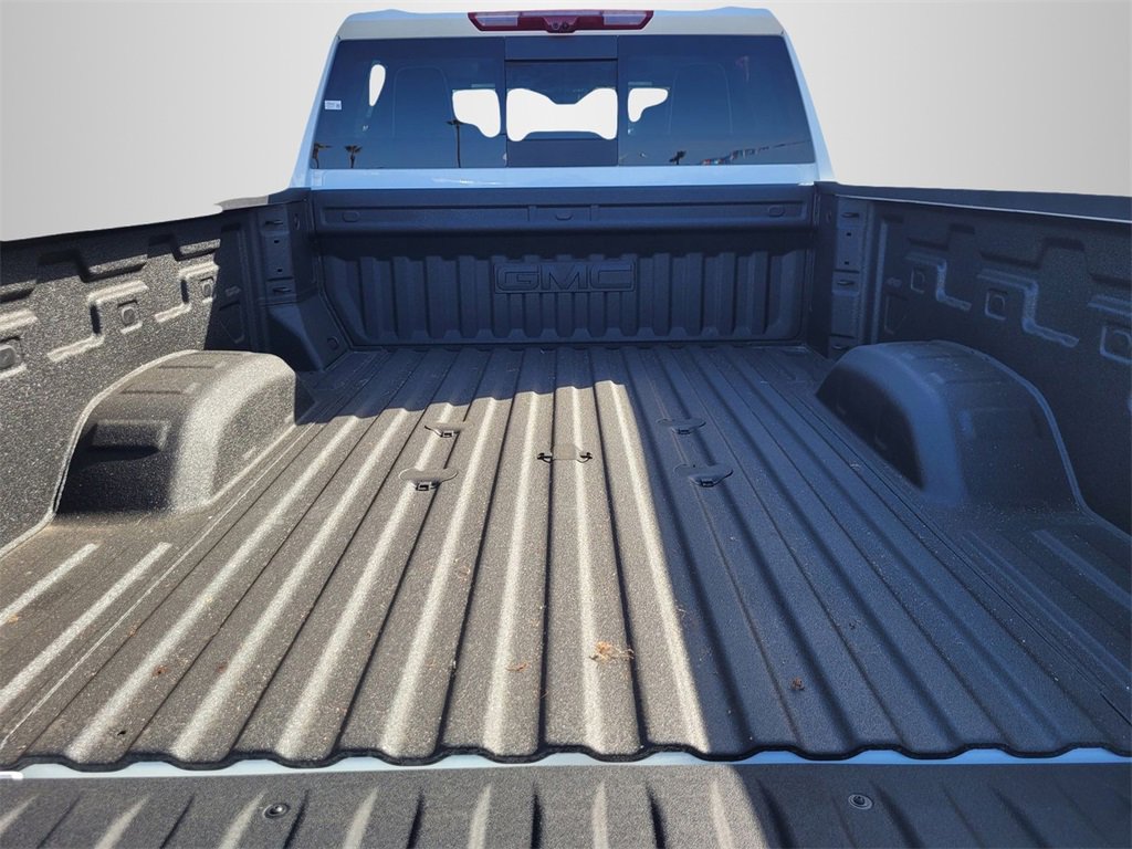 New 2026 GMC Sierra 2500 AT4X image 7