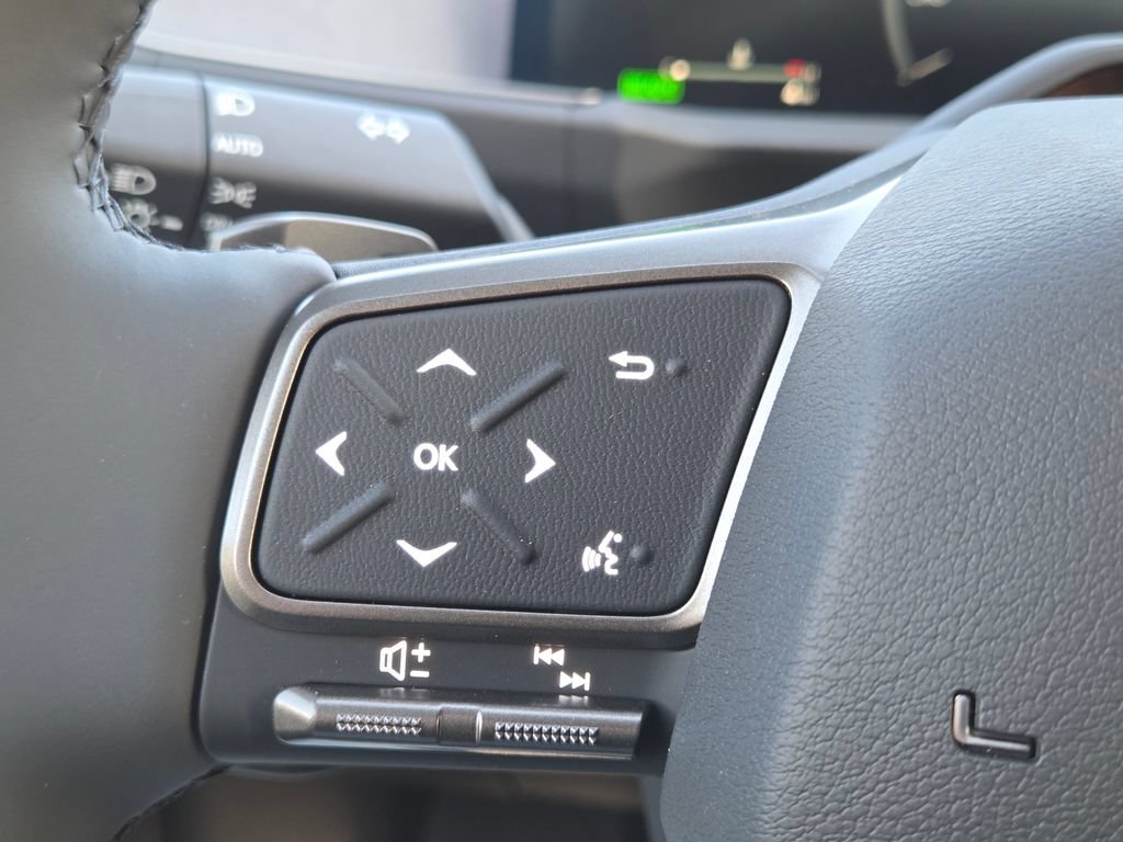 New 2026 Lexus ES 350h FWD image 22