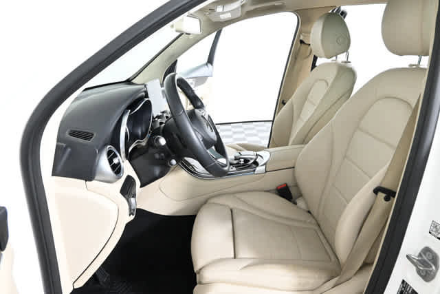 Used 2017 Mercedes-Benz GLC 300 image 22