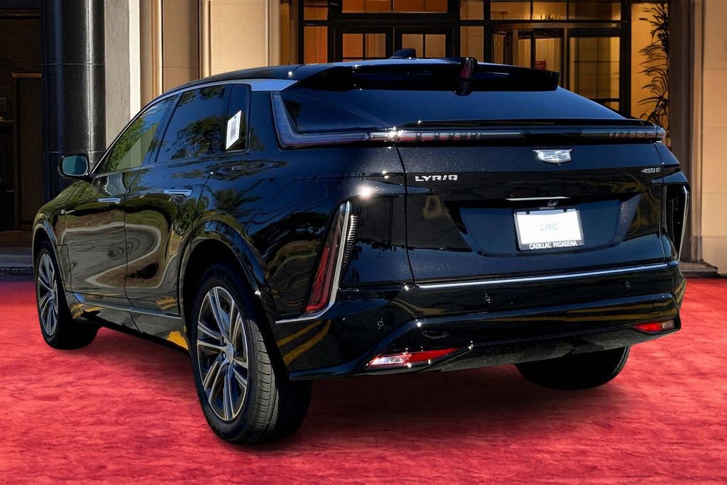 New 2026 Cadillac Lyriq Luxury image 4
