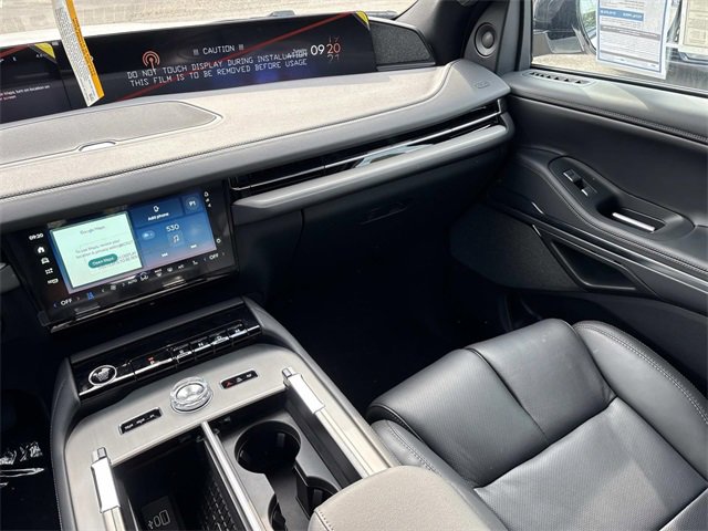 New 2025 Lincoln Navigator Reserve w/ Jet Appearance Package image 14