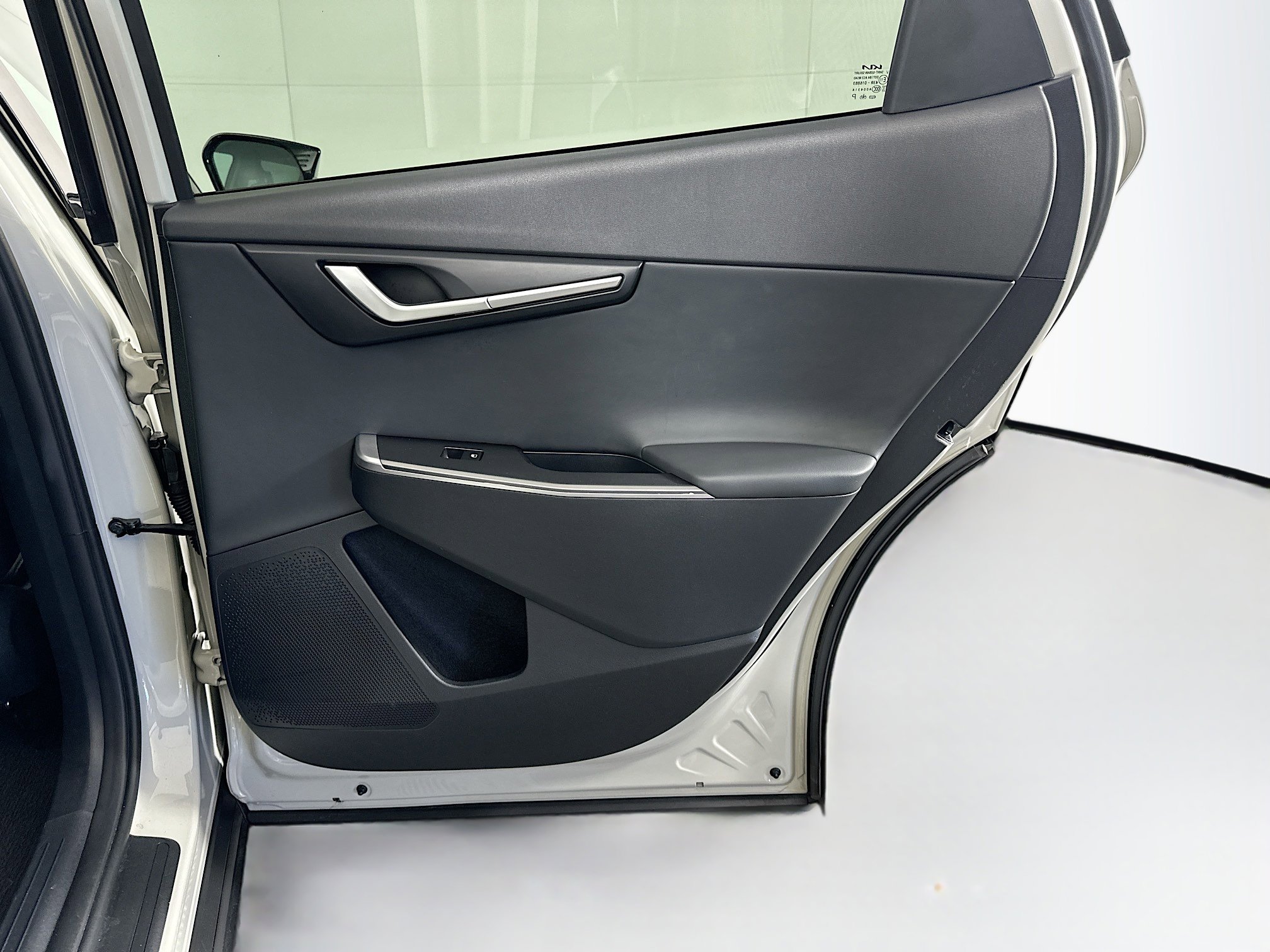 Used 2024 Kia EV6 Light RWD image 29