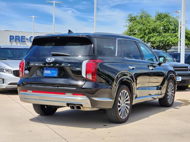 Used 2025 Hyundai Palisade Calligraphy image 3