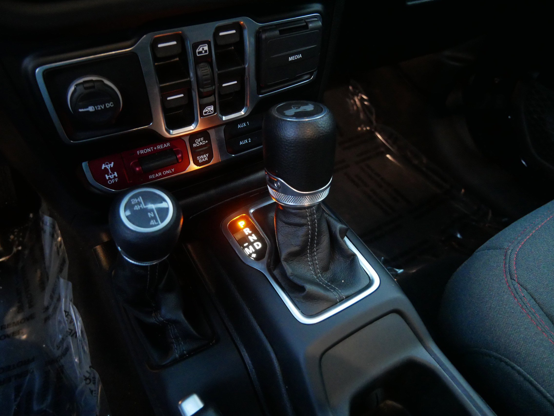 Used 2024 Jeep Wrangler Unlimited Rubicon image 22