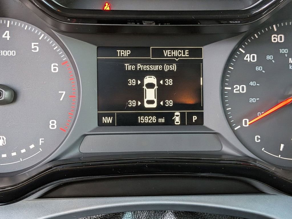 Used 2025 Chevrolet Trax LS image 15