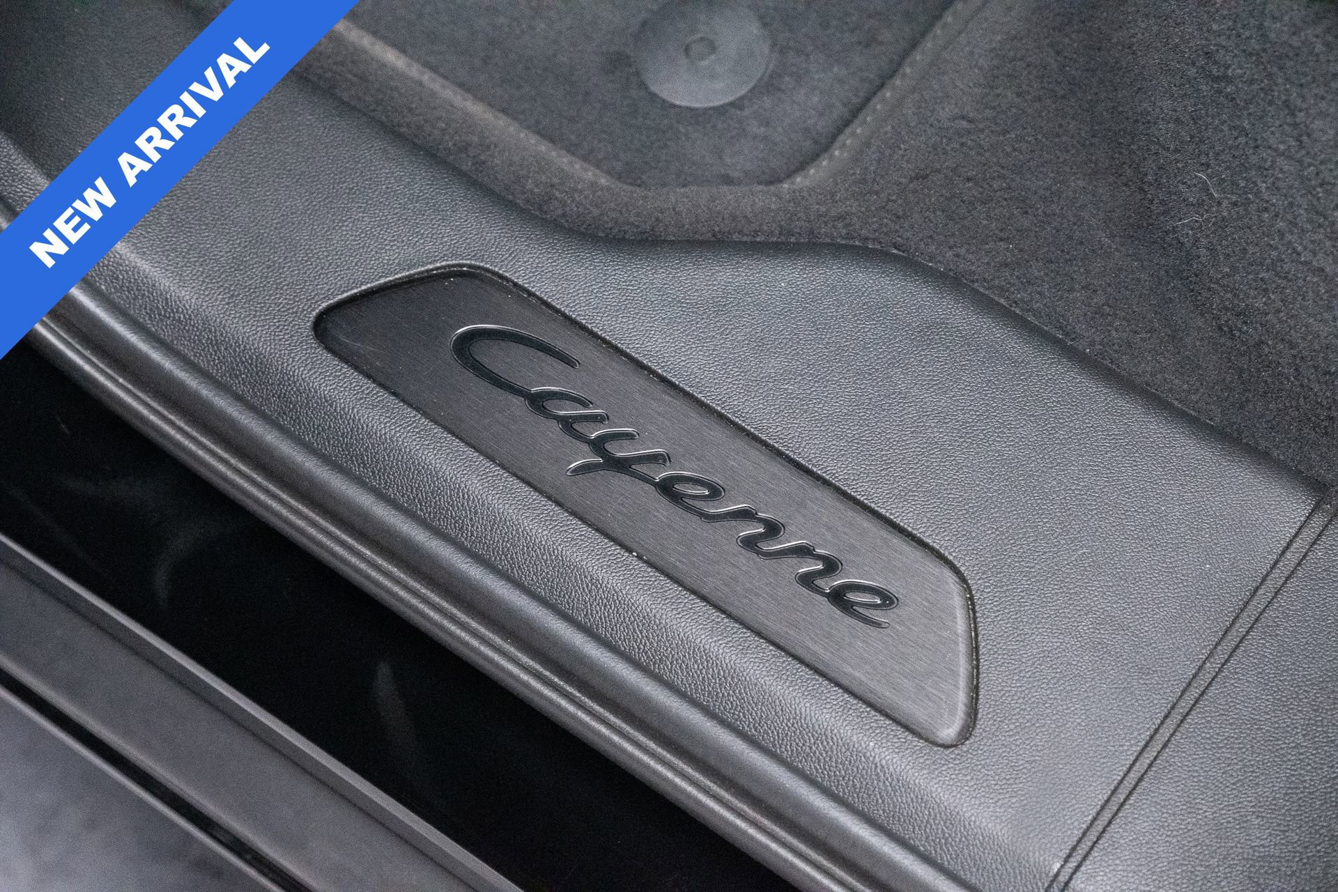 Used 2021 Porsche Cayenne GTS image 28