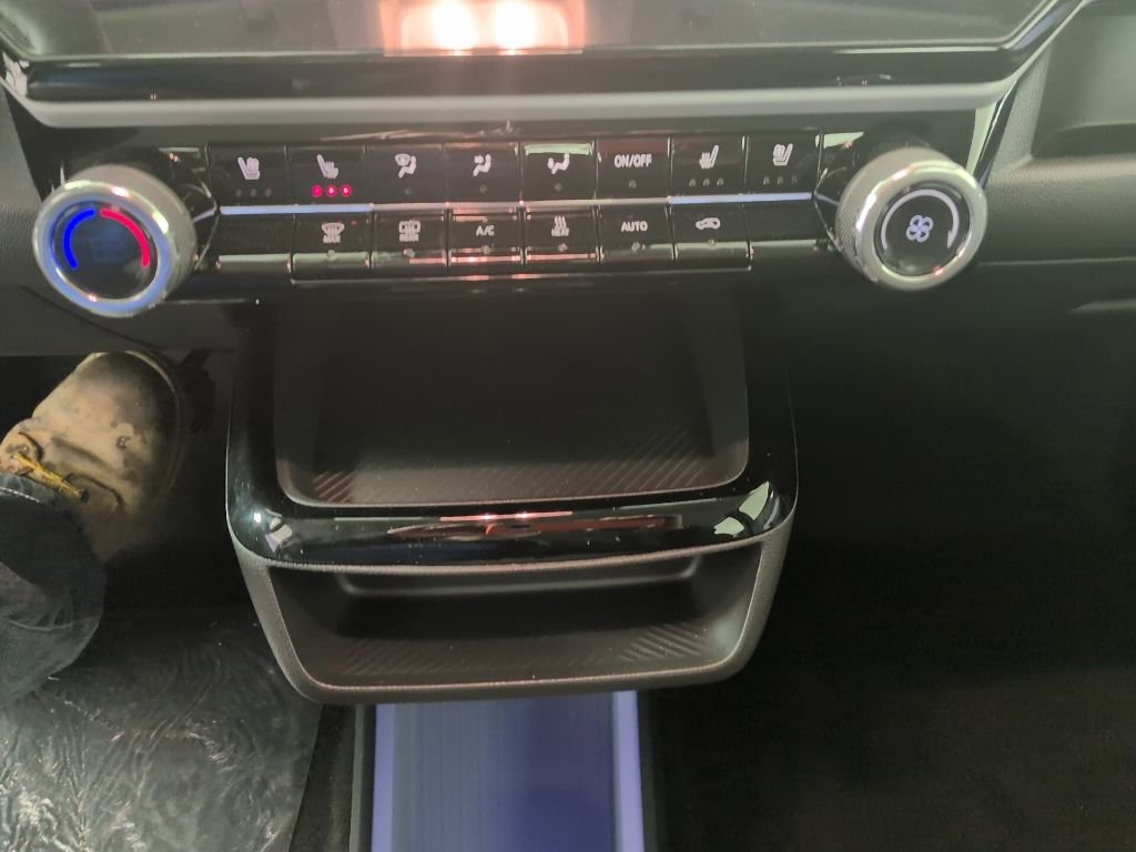 New 2027 Chevrolet Bolt RS FWD image 14