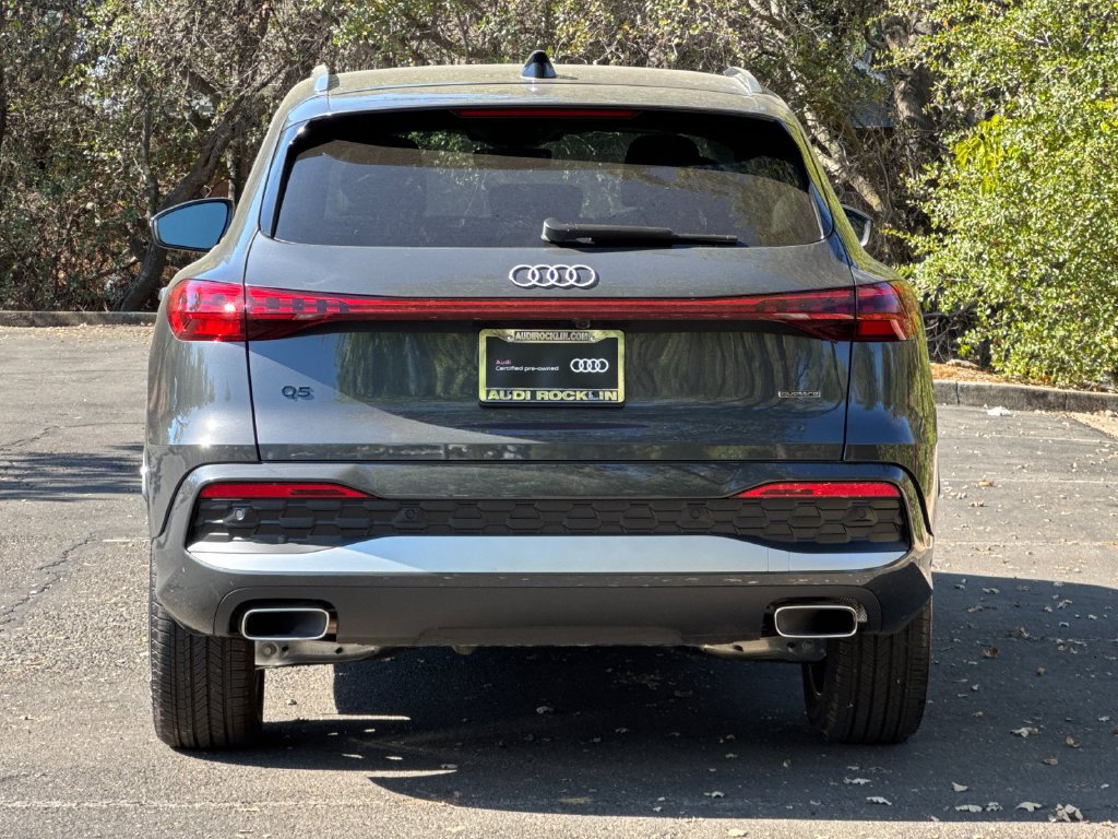 Used 2025 Audi Q5 Premium w/ 19" Wheel Package AWD/4WD image 8