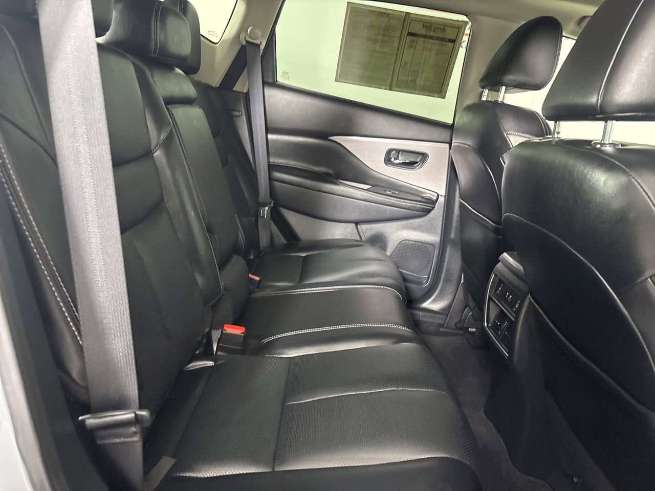 Used 2024 Nissan Murano SL image 31