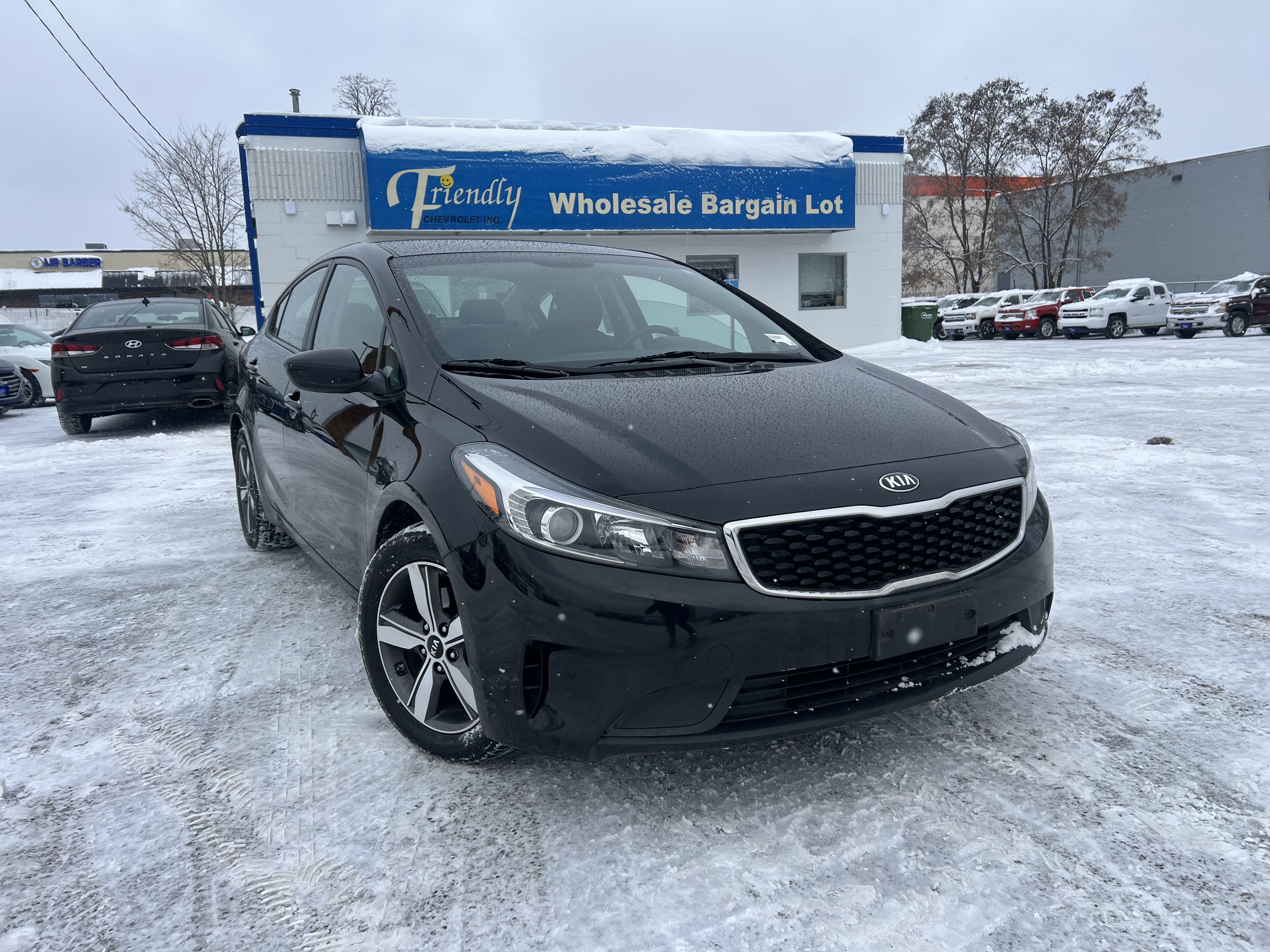 Used 2018 Kia Forte S image 2