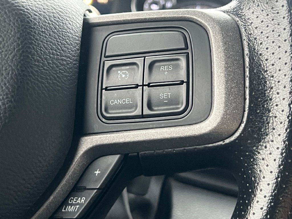Used 2022 RAM 3500 Tradesman AWD/4WD image 12