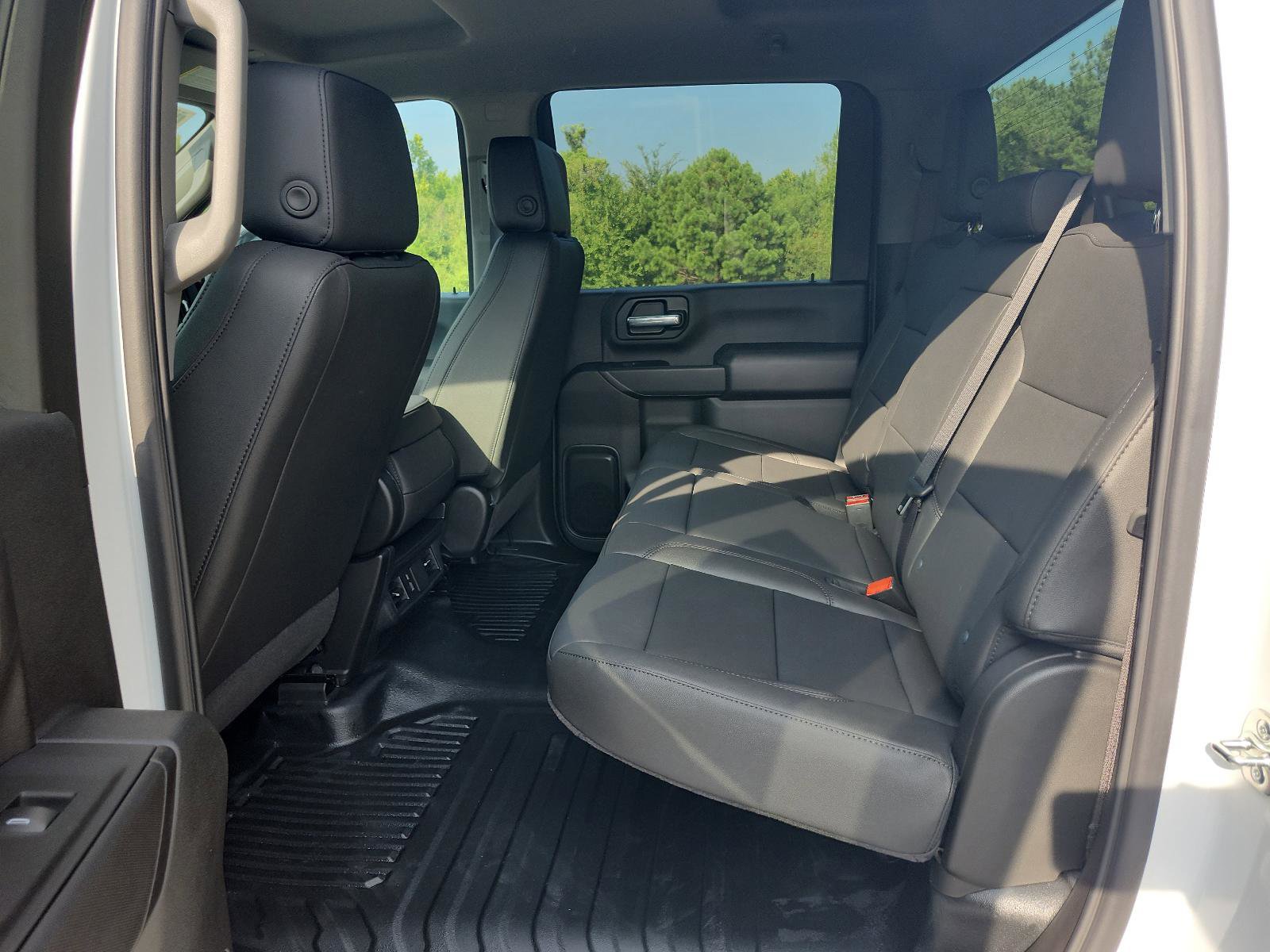 New 2025 GMC Sierra 2500 Pro w/ Convenience Package image 13
