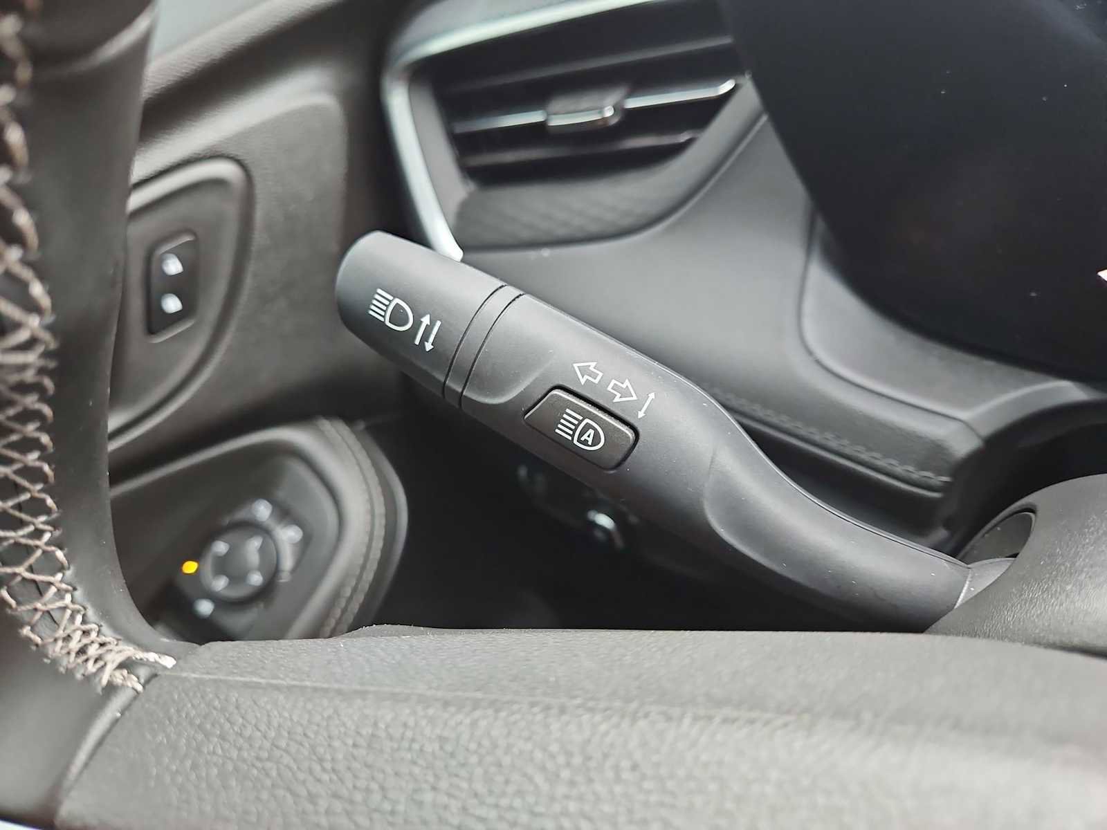 Used 2024 Buick Encore GX Preferred FWD image 27
