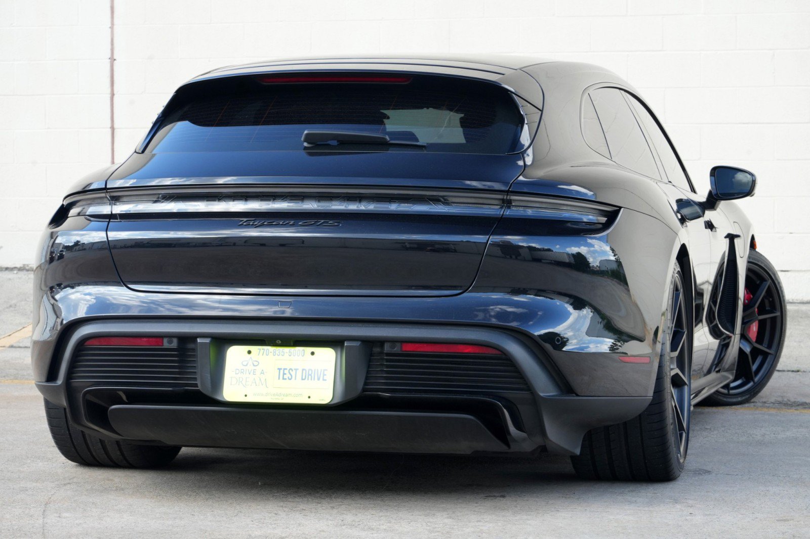 Used 2024 Porsche Taycan GTS AWD/4WD image 5