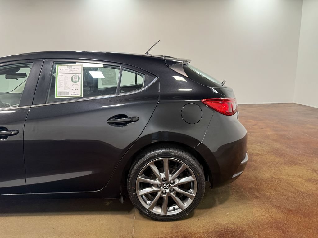 Used 2018 MAZDA MAZDA3 Touring FWD image 35