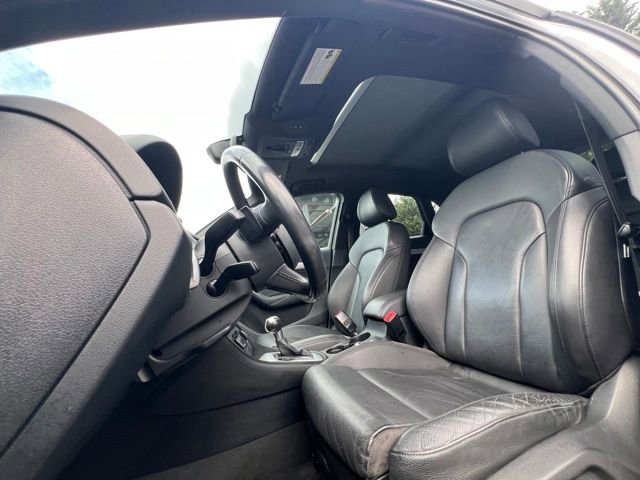 Used 2018 Audi Q3 2.0T Premium Plus w/ Premium Plus Package AWD/4WD image 18