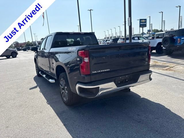 Used 2022 Chevrolet Silverado 1500 LT AWD/4WD image 4