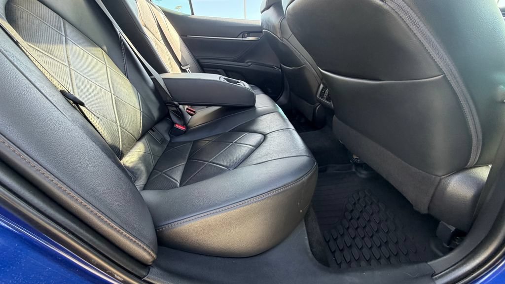 Used 2018 Toyota Camry XLE w/ Protection Package (Q2) FWD image 15