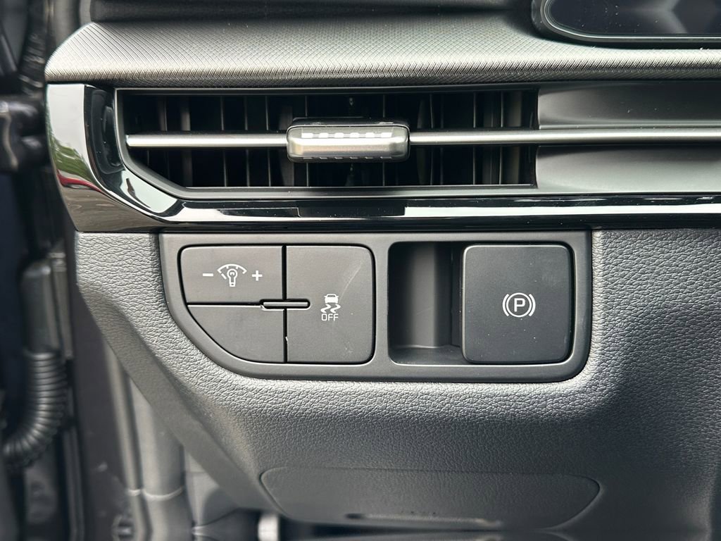 New 2026 Kia Sportage LX AWD/4WD image 23