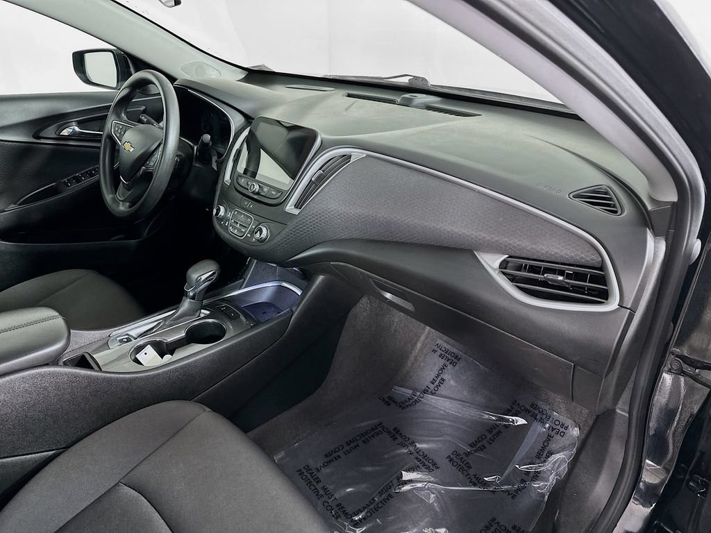 Used 2024 Chevrolet Malibu LT FWD image 36