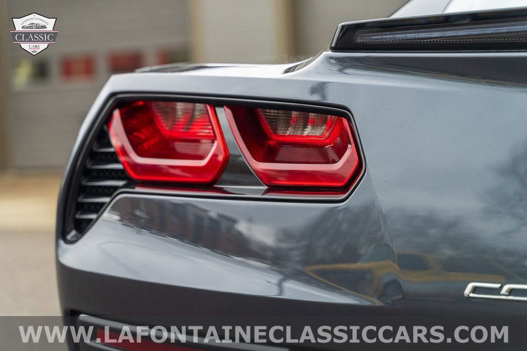 Used 2014 Chevrolet Corvette Base w/ Battery Protection Package image 32