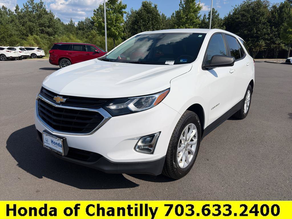 Used 2020 Chevrolet Equinox LS w/ LS Convenience Package AWD/4WD image 3