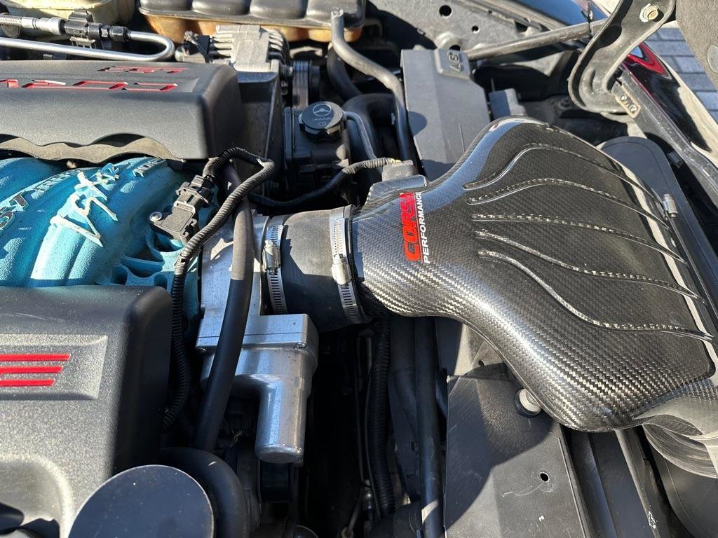 Used 2010 Chevrolet Corvette Coupe w/ 1LT image 23