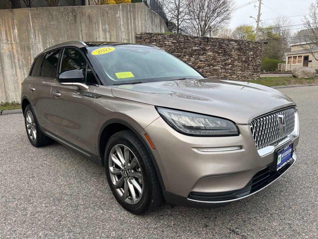 Used 2021 Lincoln Corsair AWD w/ Premium Package image 7