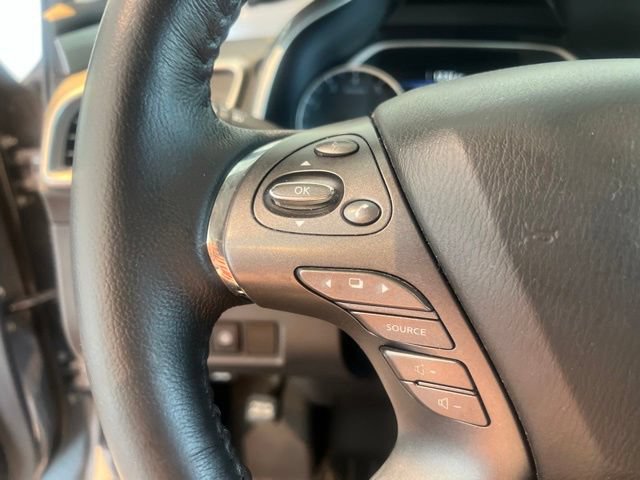 Used 2021 Nissan Murano SL w/ SL Moonroof Package AWD/4WD image 17
