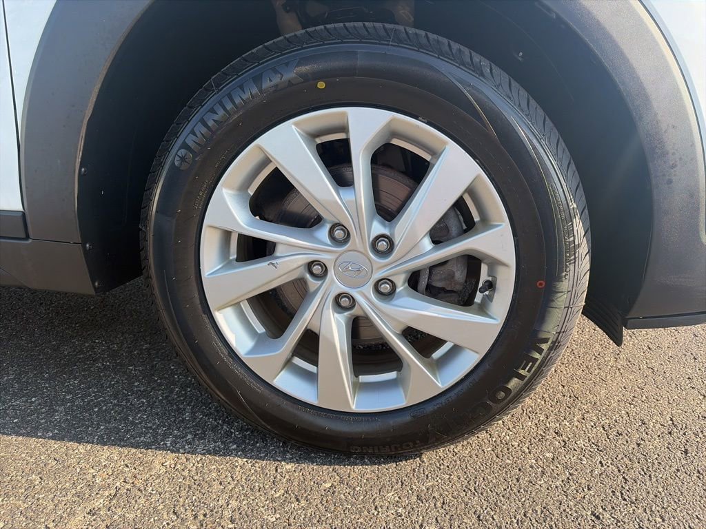 Used 2019 Hyundai Tucson Value AWD/4WD image 9