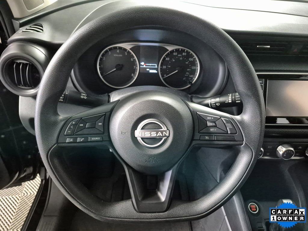 Used 2024 Nissan Kicks S image 11