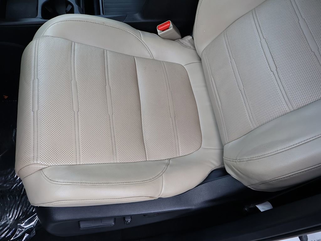 Used 2020 Honda CR-V EX-L image 31