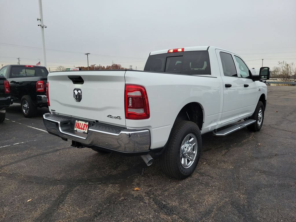 New 2024 RAM 2500 Tradesman w/ Safety Group AWD/4WD image 7