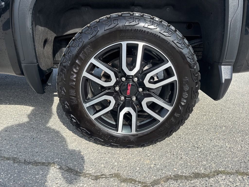 Used 2024 GMC Sierra 1500 AT4 w/ AT4 Premium Package image 36