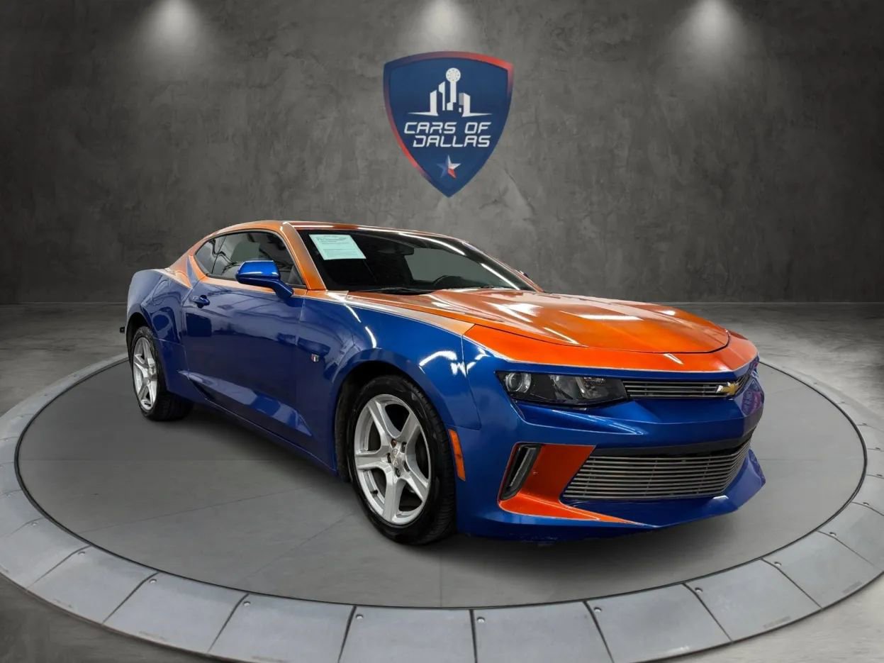 Used 2018 Chevrolet Camaro LT image 7