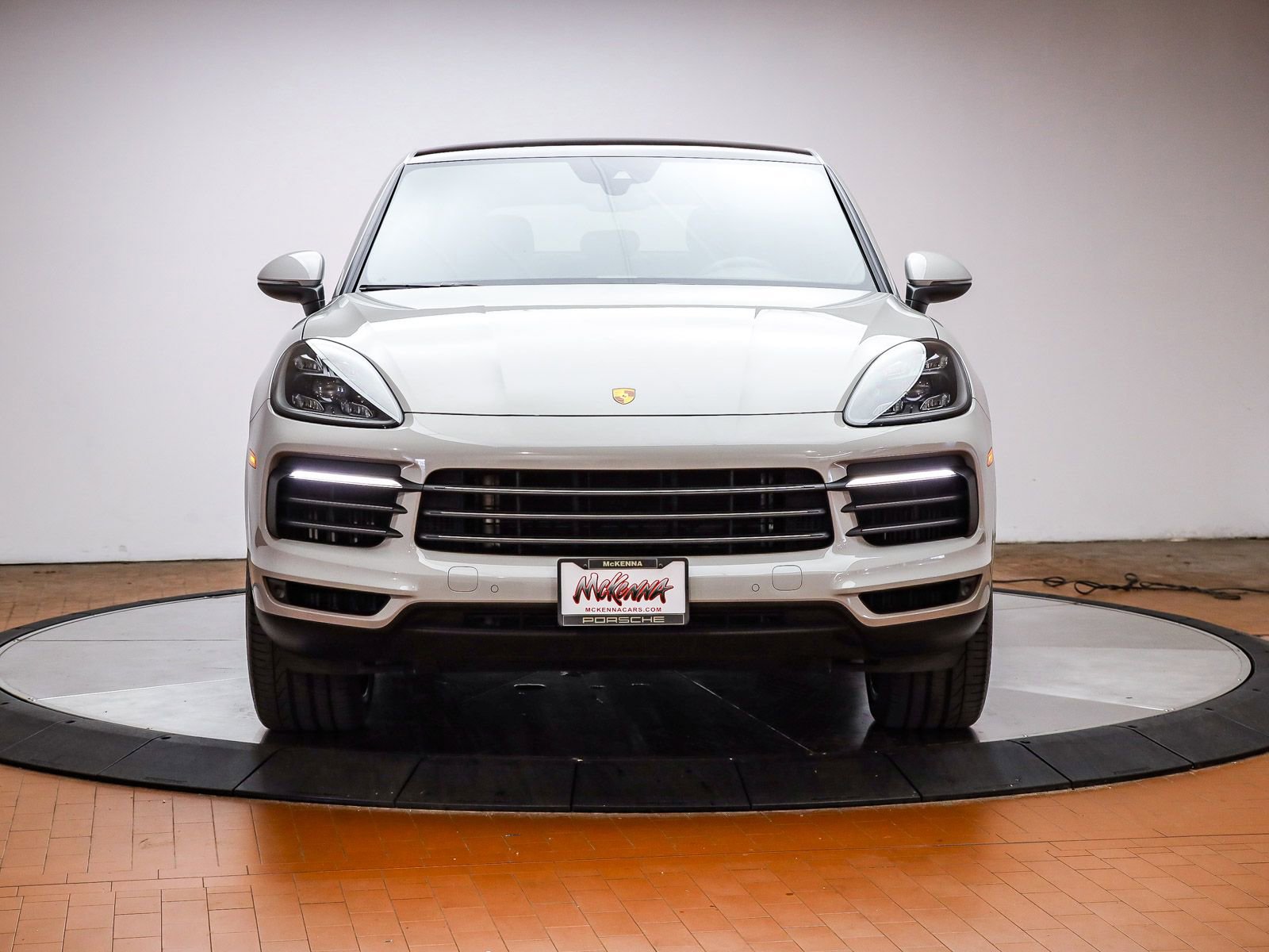 Certified 2022 Porsche Cayenne Platinum Edition AWD/4WD image 15