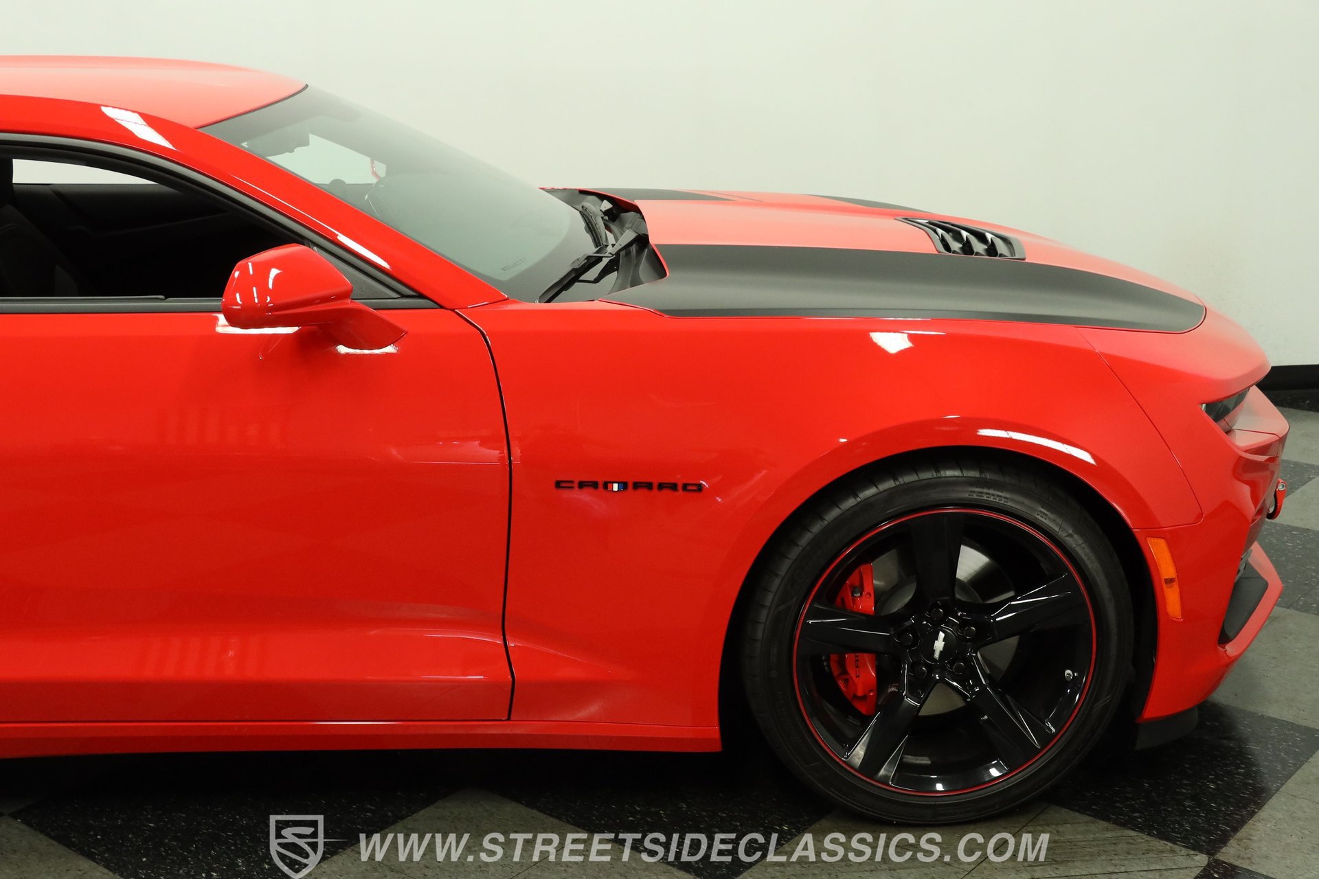 Used 2024 Chevrolet Camaro SS RWD image 29