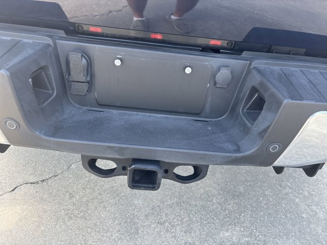 Used 2024 Ford F350 Lariat w/ Chrome Package image 10