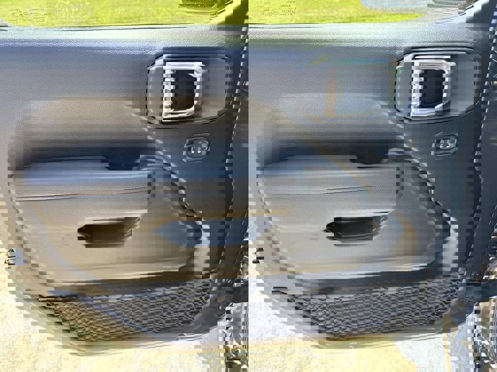 New 2026 Jeep Gladiator Sport image 35