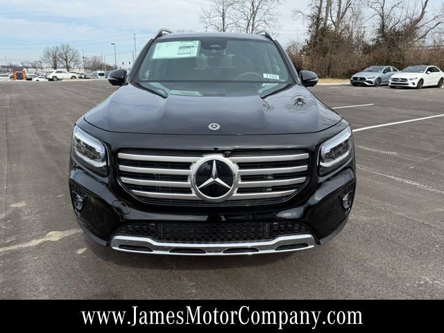New 2026 Mercedes-Benz GLB 250 4MATIC image 2